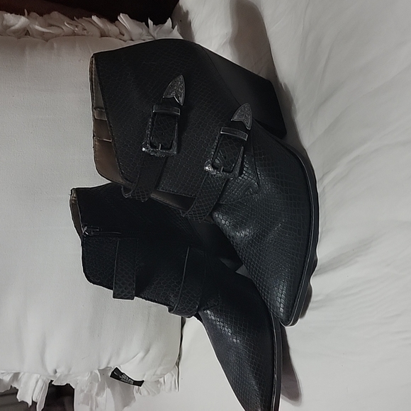 Franco Sarto casual  Heeled Bootie size 9 color black - Picture 15 of 15
